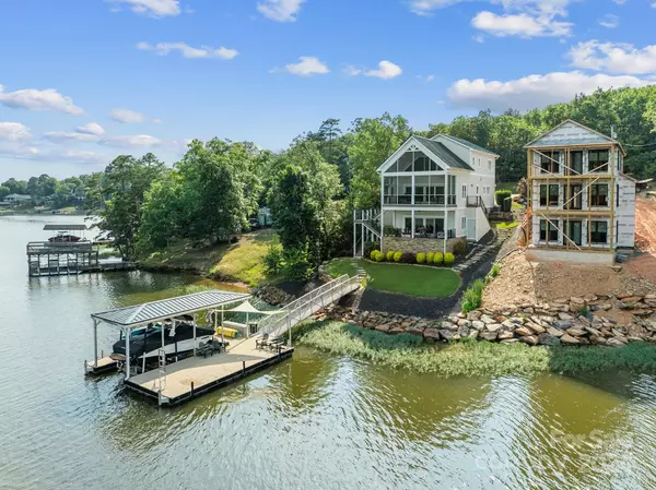 New London, NC 28127,500 Shoreline RD #125