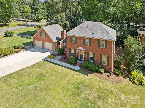 419 Neill Ridge RD,  Matthews,  NC 28105