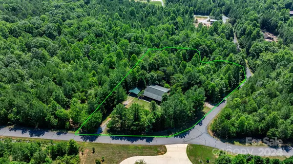 Rutherfordton, NC 28139,926 Cross Creek DR