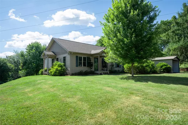 Asheville, NC 28806,12 Morse DR