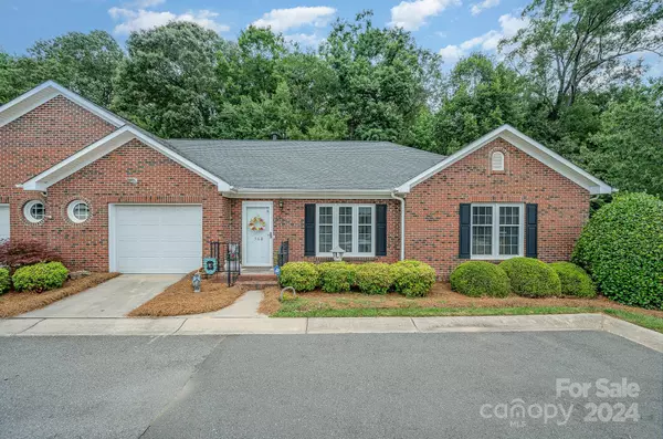 560 Royalty CT, Gastonia, NC 28054