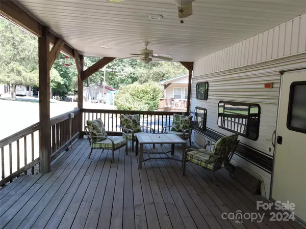 Mount Gilead, NC 27306,106 Cherry CIR