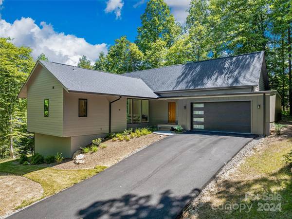 Asheville, NC 28804,61 Wind Stone DR