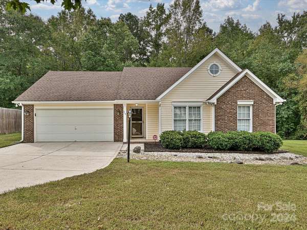 215 Long Creek Pkwy, Charlotte, NC 28214