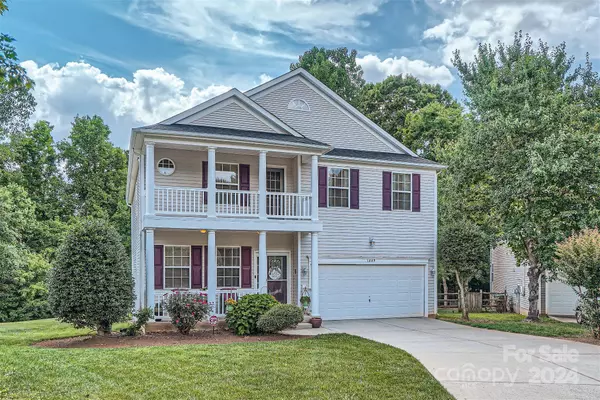 Harrisburg, NC 28075,1449 Bottle Brush LN