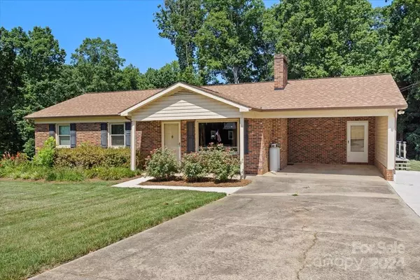 Statesville, NC 28625,128 Dj DR