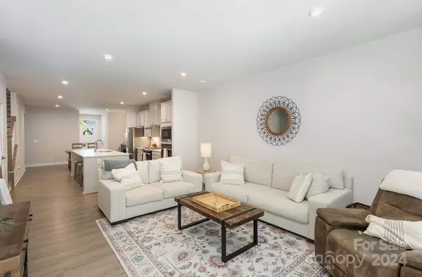 Denver, NC 28037,988 Prince Garrett WAY