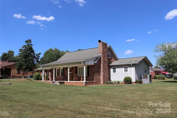 Lenoir, NC 28645,1955 Connelly Springs RD