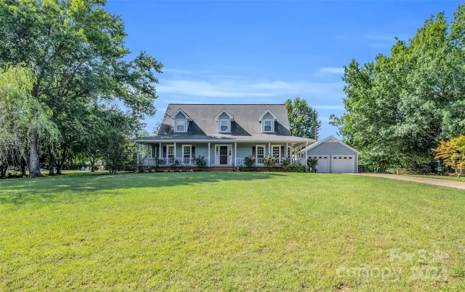 173 S Quail LN, Forest City, NC 28043