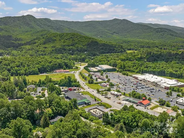 Black Mountain, NC 28711,581 NC 9 HWY #SALE