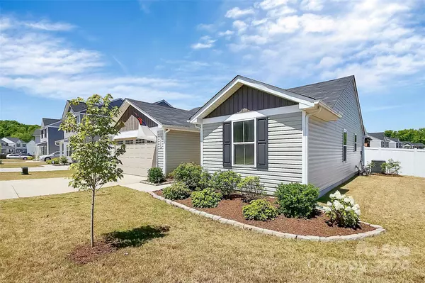 Concord, NC 28025,5824 Camp CT SW