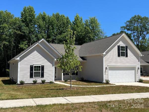 5126 Rocky River Crossing RD, Harrisburg, NC 28075