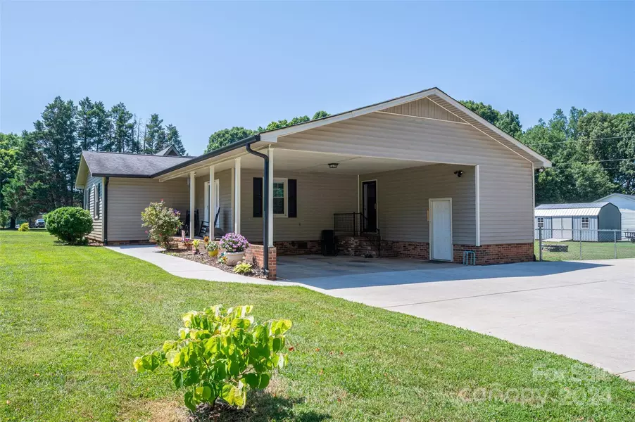 4435 Hickory Grove RD, Gastonia, NC 28056