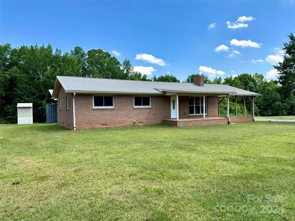 Vale, NC 28168,331 Cooper RD