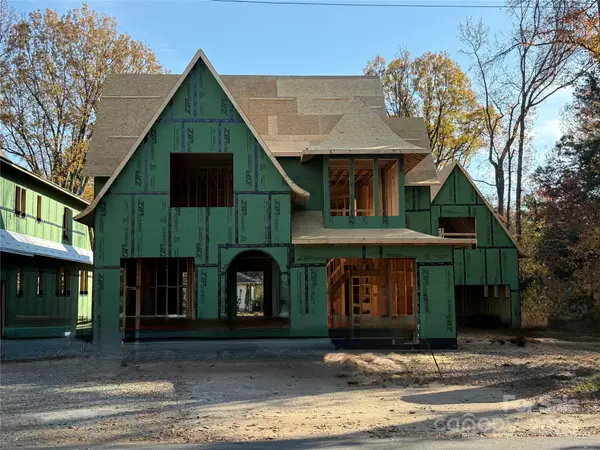 Charlotte, NC 28211,106 Hunter LN