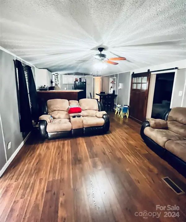 Enfield, NC 27823,355 Woodridge RD