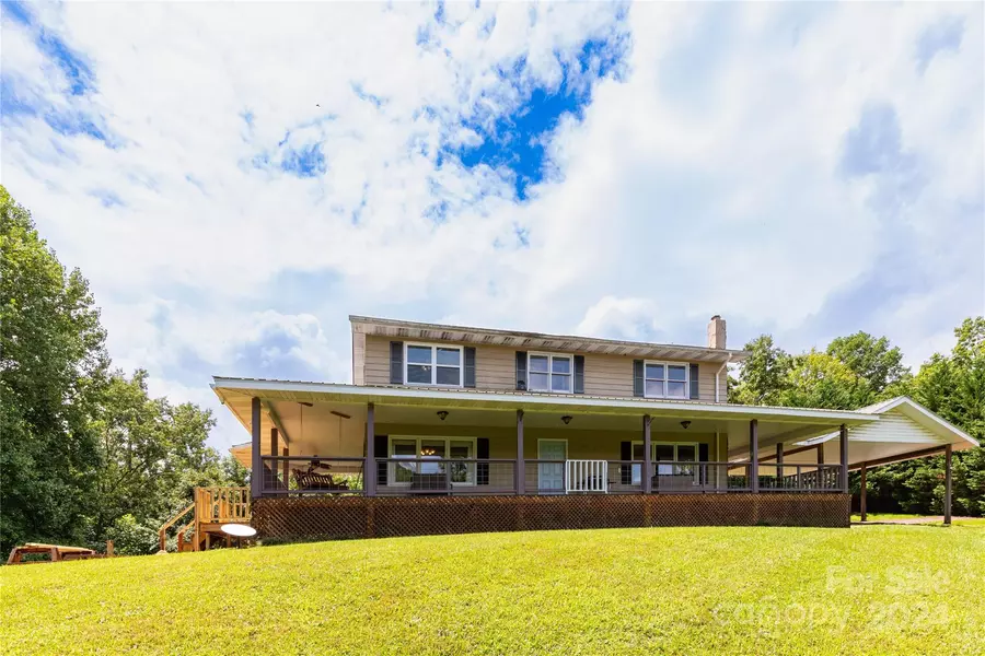 175 Williams WAY, Bryson City, NC 28713