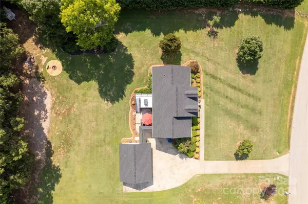 Sharon, SC 29742,1718 Dr Saye LN