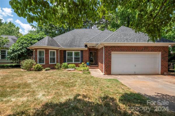 9111 Brightleaf PL, Charlotte, NC 28269