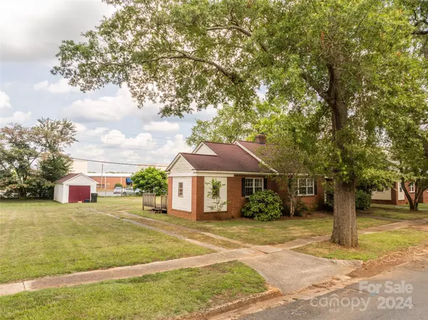 Rock Hill, SC 29730,8 Mill ST