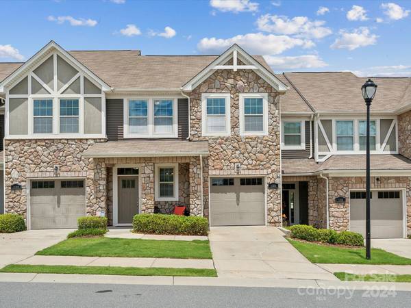 1106 Roderick DR, Fort Mill, SC 29708