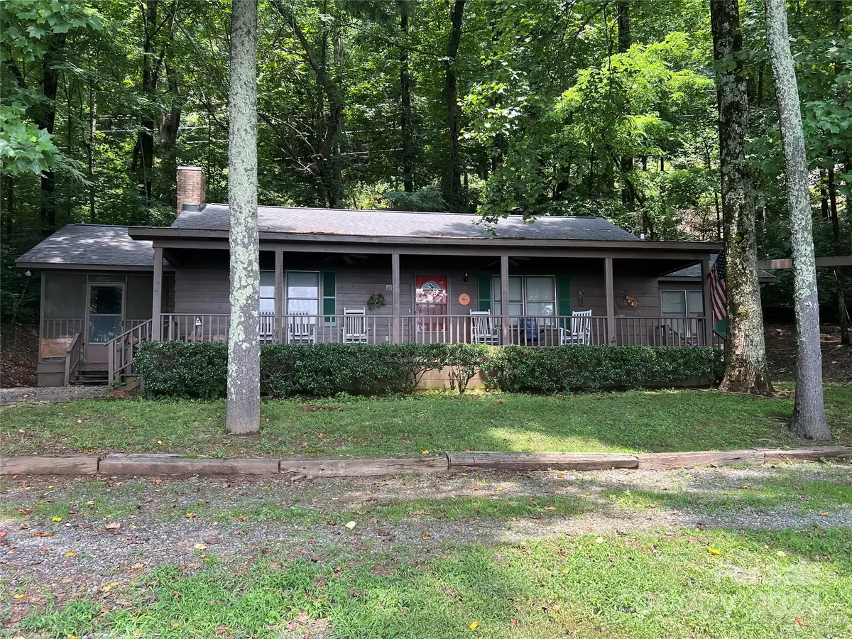 Columbus, NC 28722,2546 White Oak Mountain RD