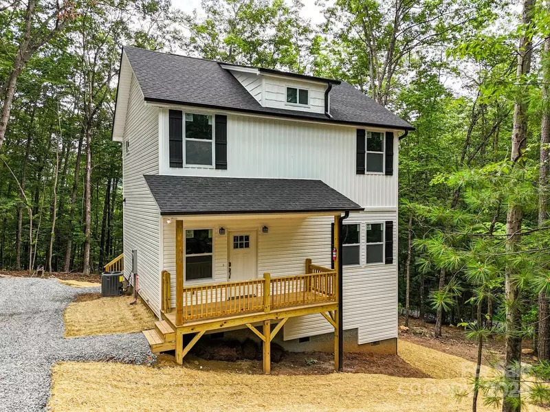 34 Gold Mine Ridge RD, Pisgah Forest, NC 28768