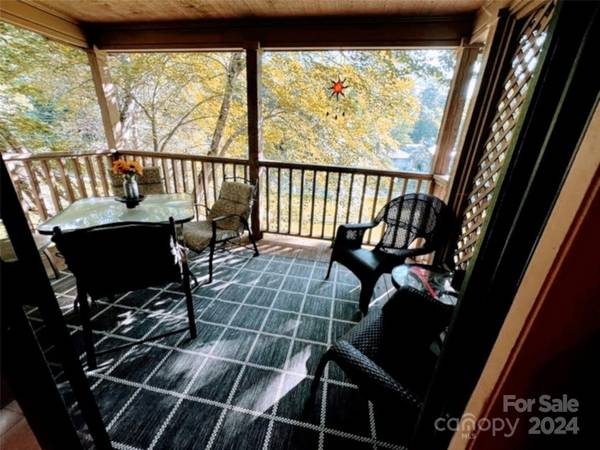 Lake Lure, NC 28746,160 Whitney BLVD #46