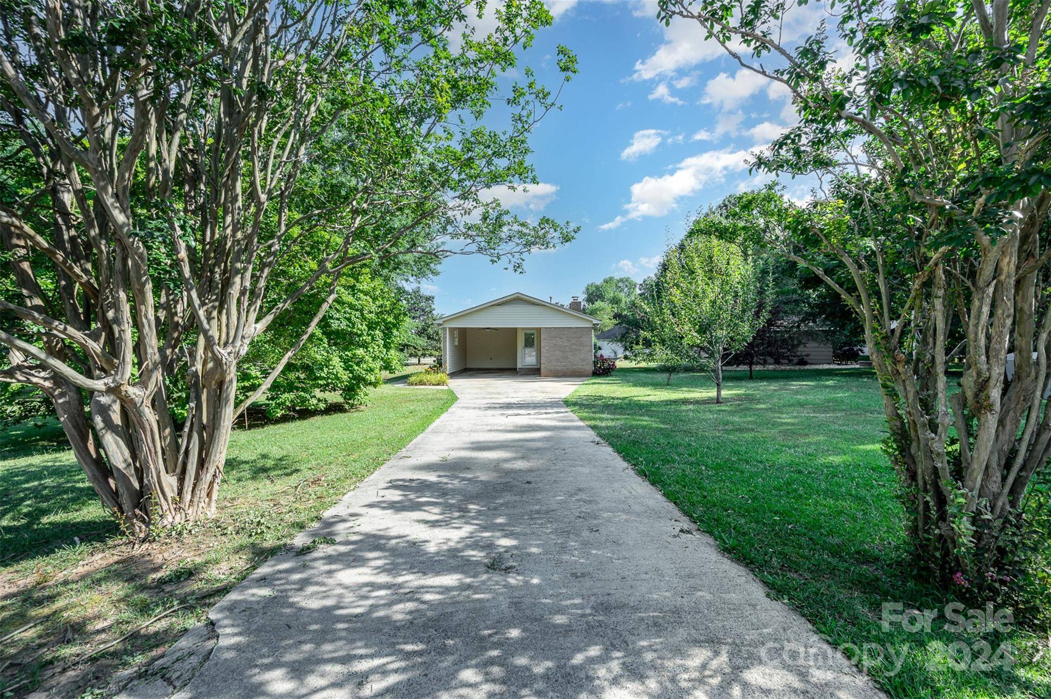 808 Museum RD,  Rock Hill,  SC 29732
