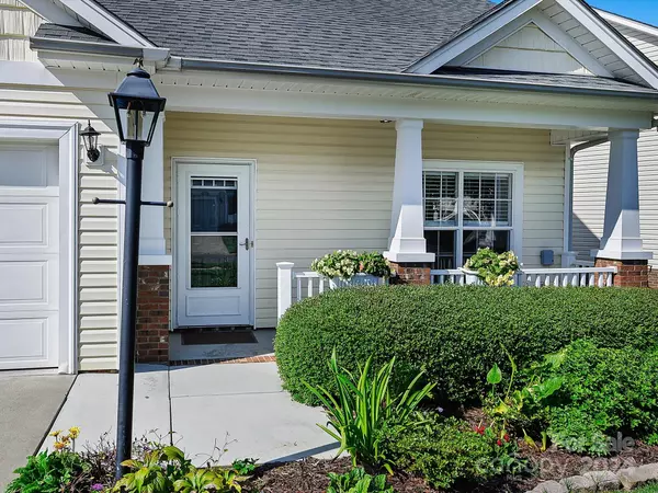 Matthews, NC 28104,1257 Curry WAY