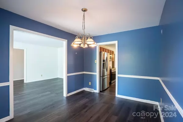 Charlotte, NC 28227,5511 Faulconbridge RD