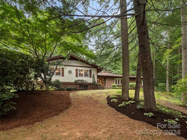 Asheville, NC 28803,50 Ballantree DR