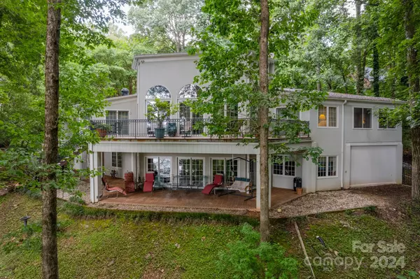 Shelby, NC 28150,80 Fairview Farms RD