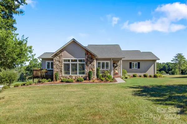 26 Meandering WAY, Granite Falls, NC 28630