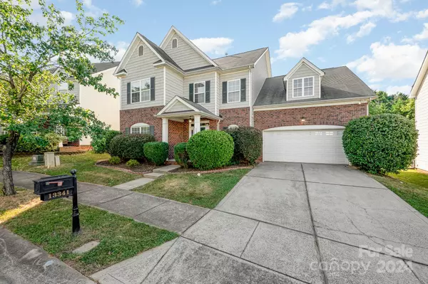 13341 Meadowmere RD,  Huntersville,  NC 28078