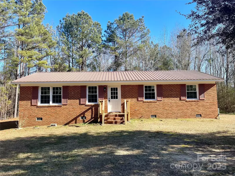 39 Bright LN, Chesterfield, SC 29709