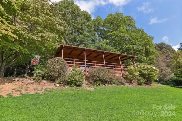 Maggie Valley, NC 28751,228 Highview DR