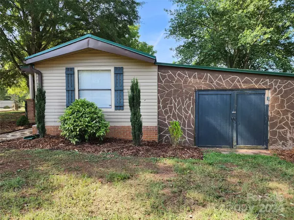 Conover, NC 28613,4793 Panama DR