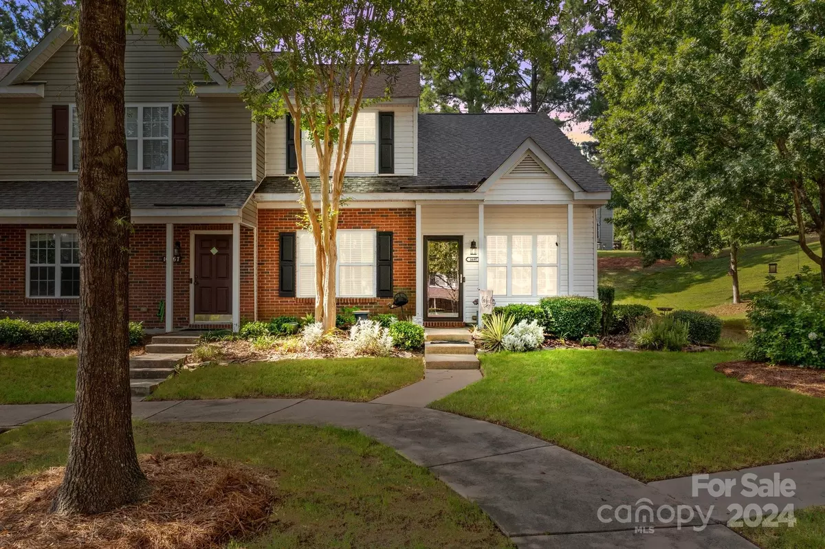 Charlotte, NC 28213,16971 Turning Stick CT