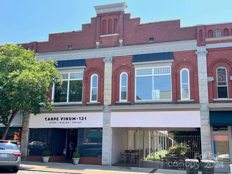 121/123 Main ST S, Salisbury, NC 28144