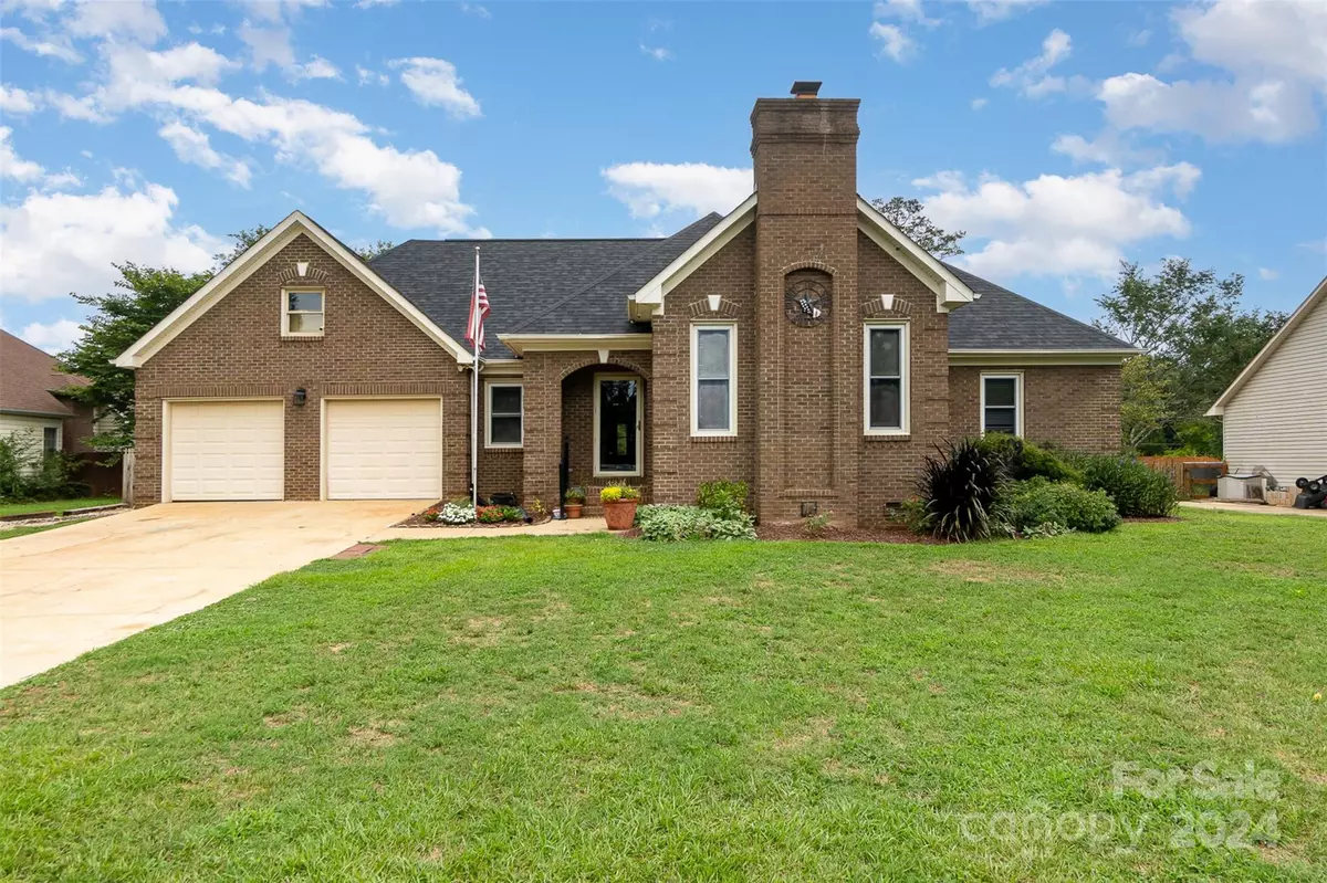 Mount Holly, NC 28120,109 Gregory CT