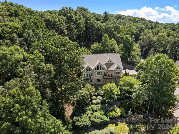 Hendersonville, NC 28791,75 Timber Cove CT