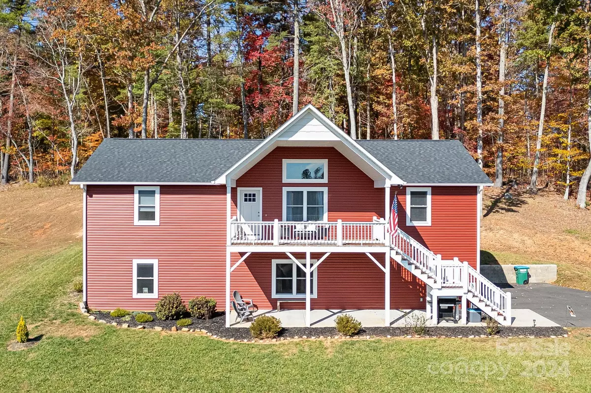 Mars Hill, NC 28754,121 Sunrise DR