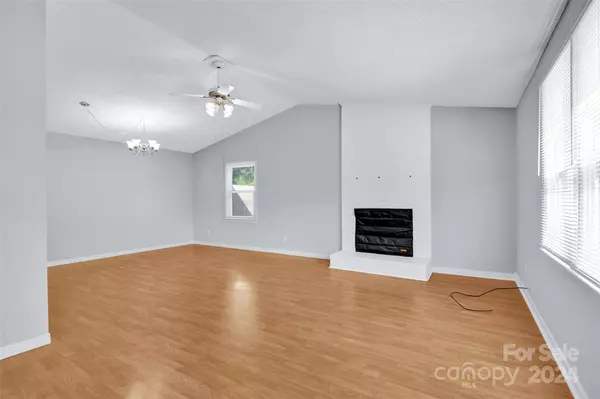 Statesville, NC 28625,126 Little Forest LN
