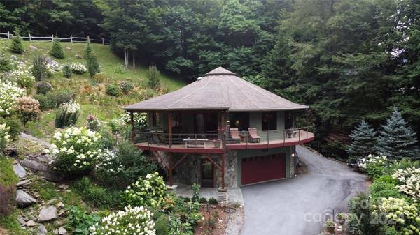 140 Slim RDG, Maggie Valley, NC 28751