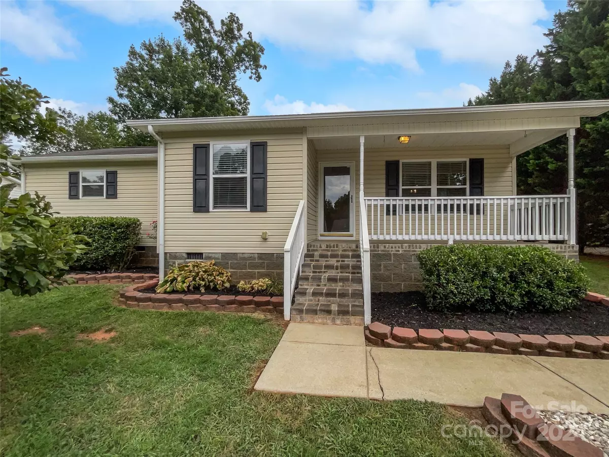 Gastonia, NC 28054,2519 Saluda DR
