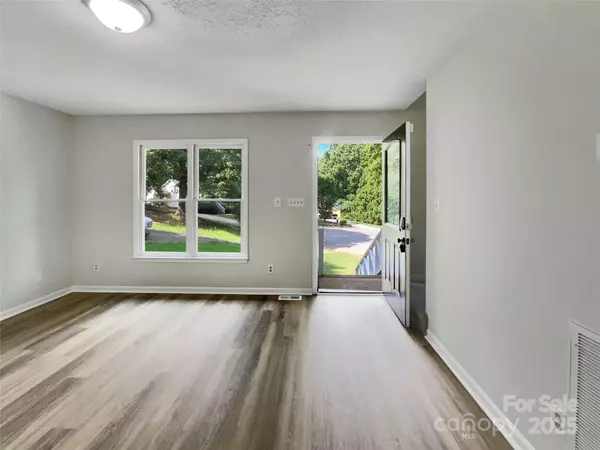 Gastonia, NC 28054,2008 Sarn CT