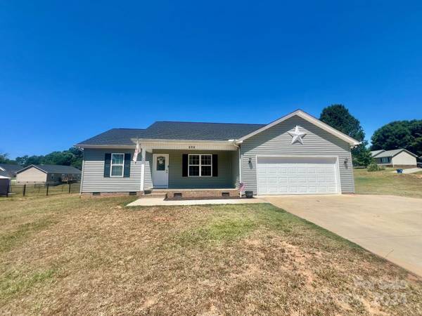 276 Green Meadows DR, Taylorsville, NC 28681