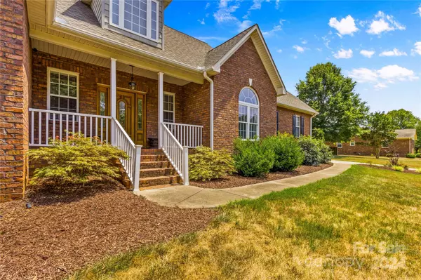 Statesville, NC 28625,2654 Fines Creek DR