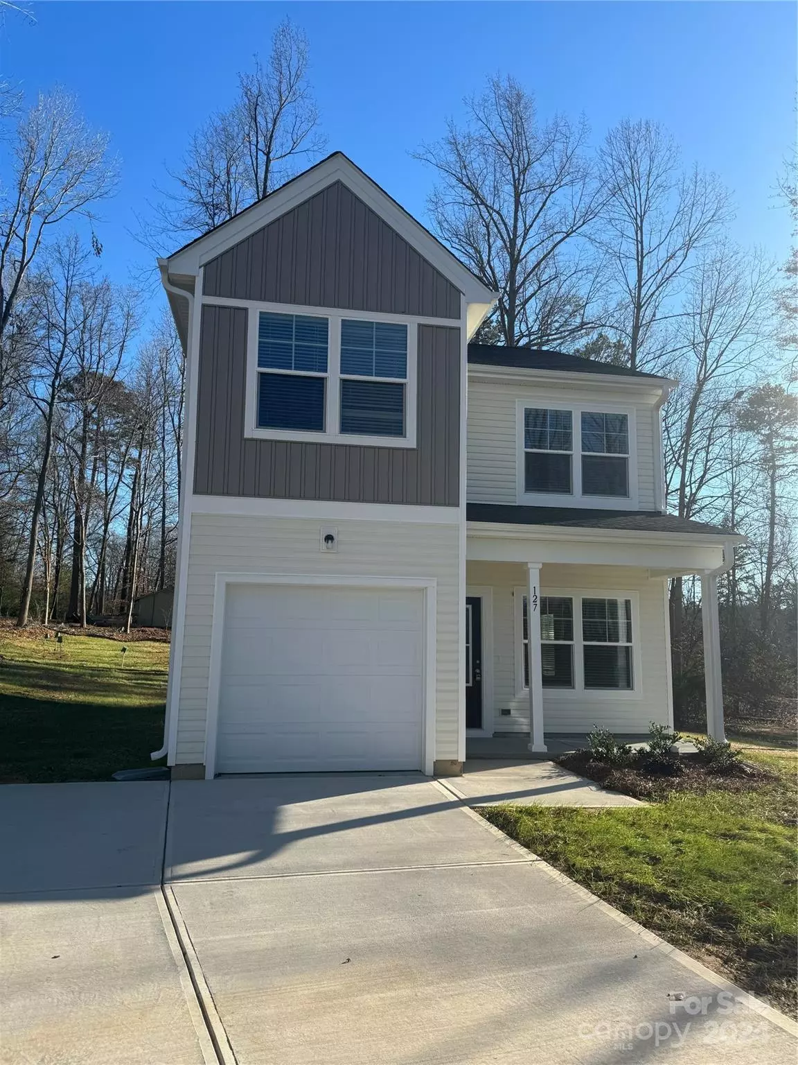 Troutman, NC 28166,127 SHADY COVE RD